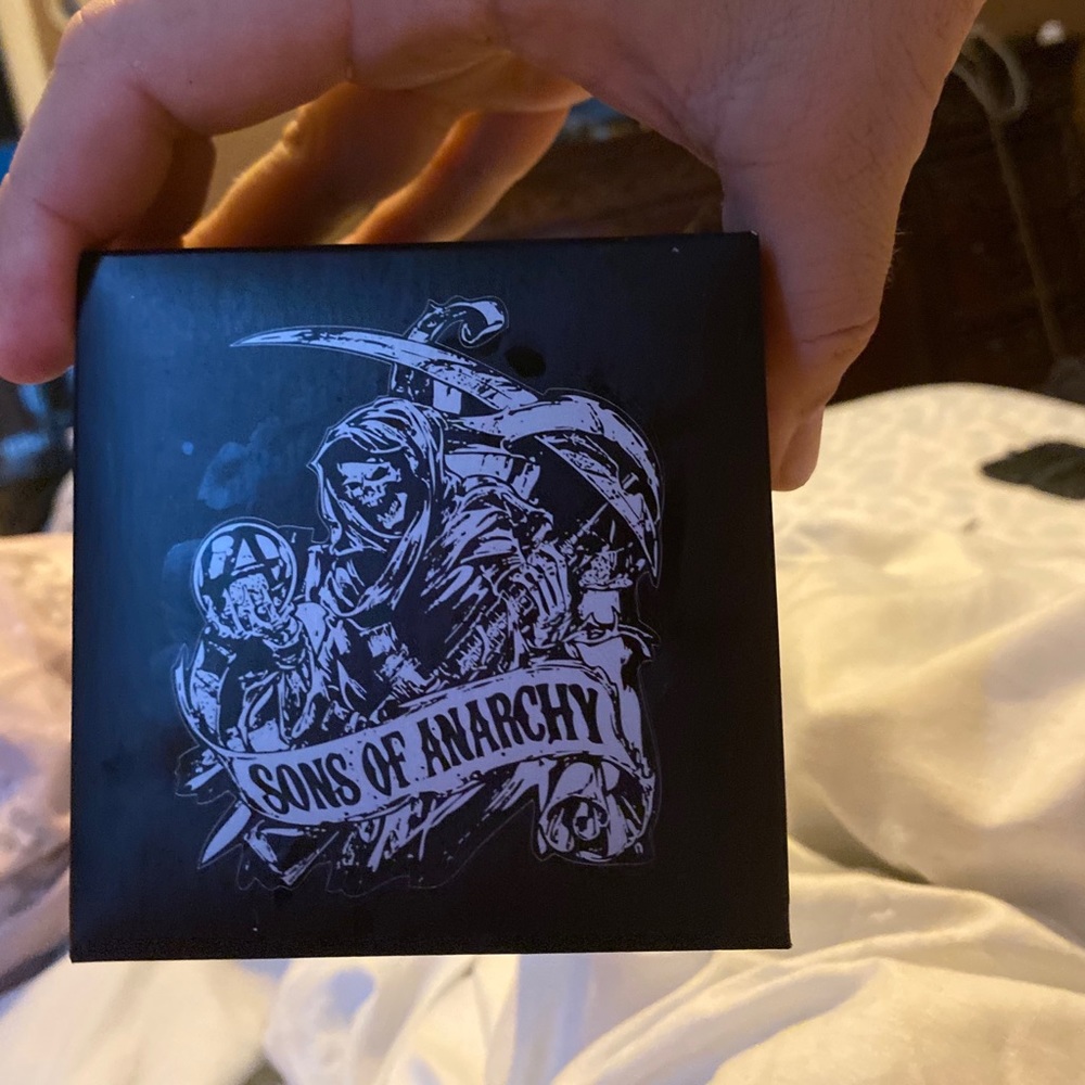 Sons of anarchy watch